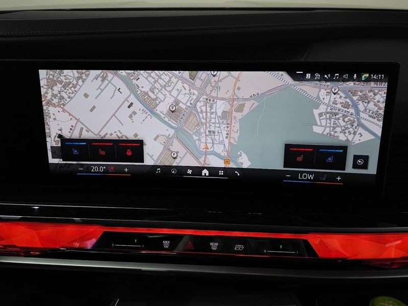 2025 BMW 7 Series 740i xDrive M Sport photo 12