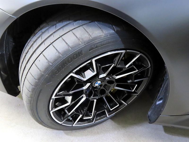 2026 BMW M5 Touring photo 20