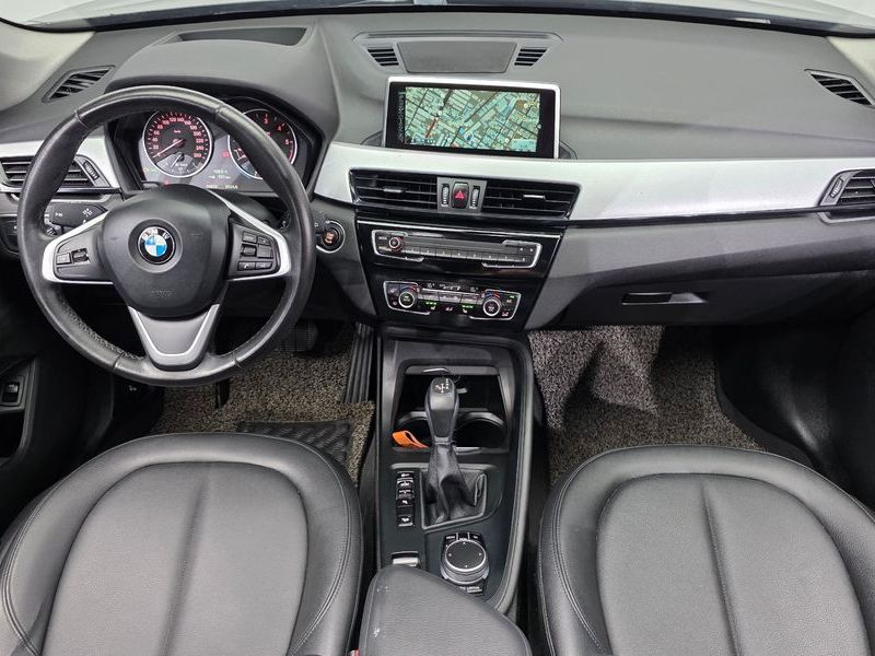 2017 BMW X1 xDrive 18d photo 7