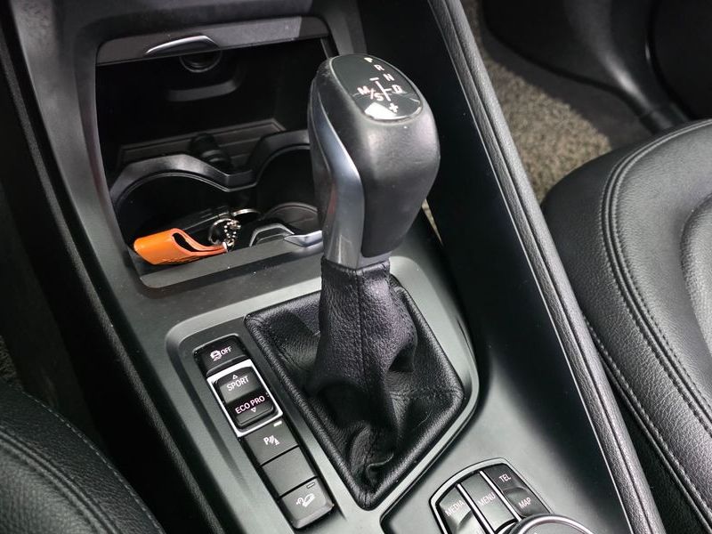 2017 BMW X1 xDrive 18d photo 9