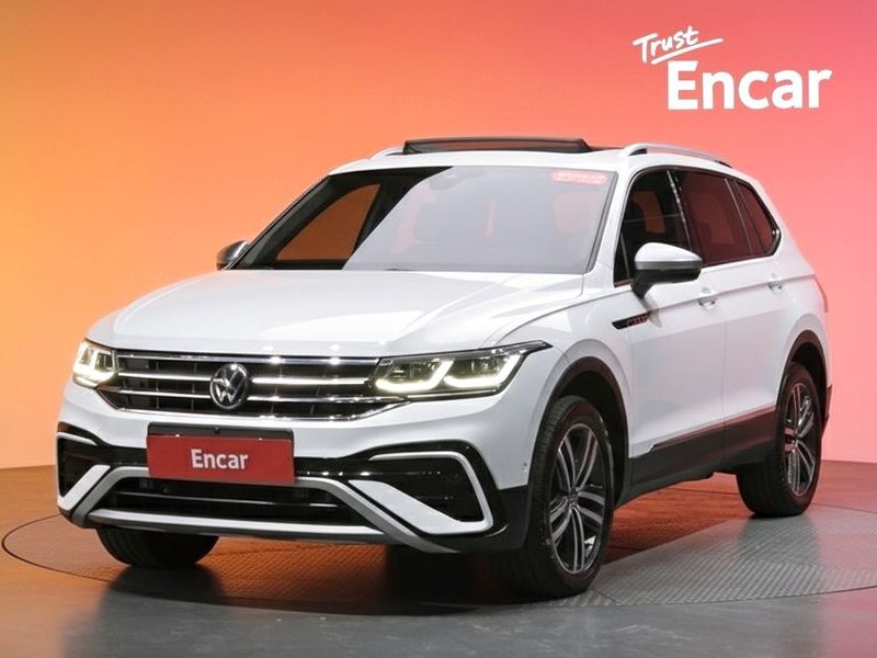 2023 Volkswagen Tiguan 2.0 TSI Prestige photo 1