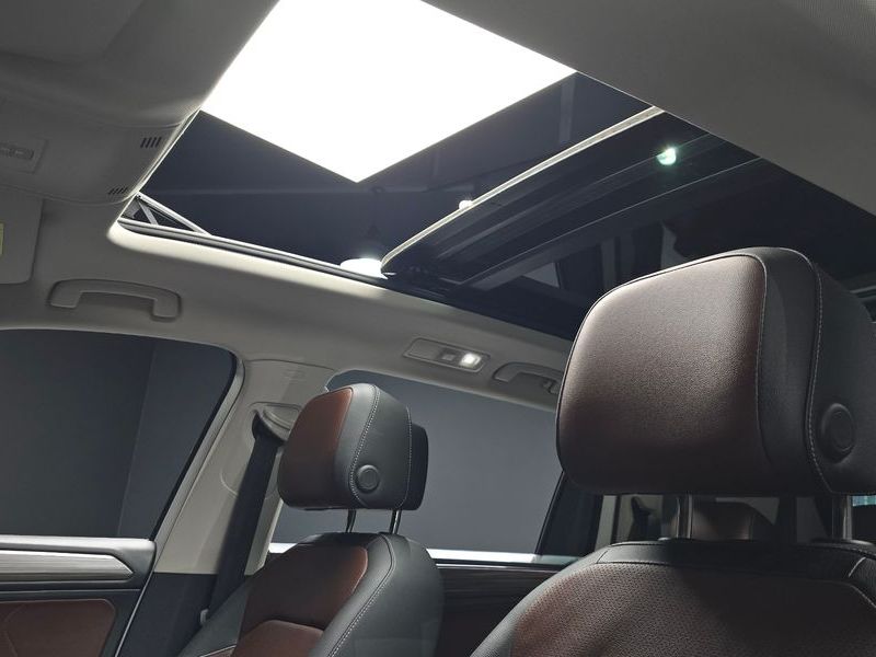 2023 Volkswagen Tiguan 2.0 TSI Prestige photo 19