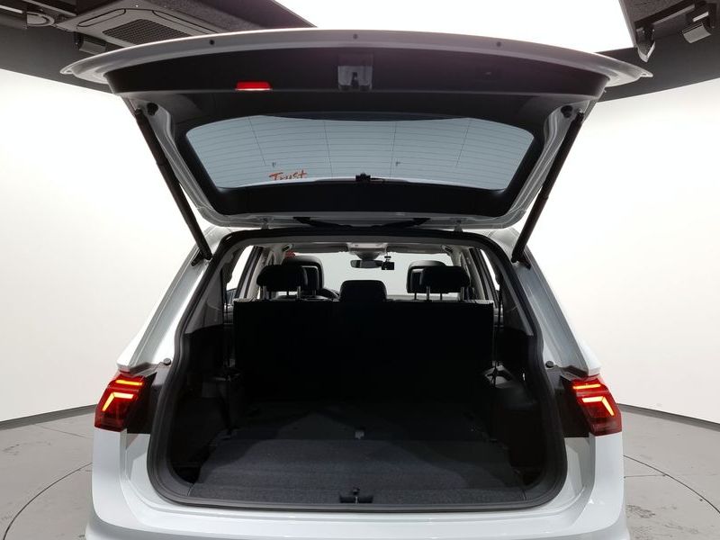 2023 Volkswagen Tiguan 2.0 TSI Prestige photo 20