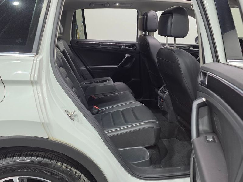 2022 Volkswagen Tiguan 2.0 TDI Prestige photo 11