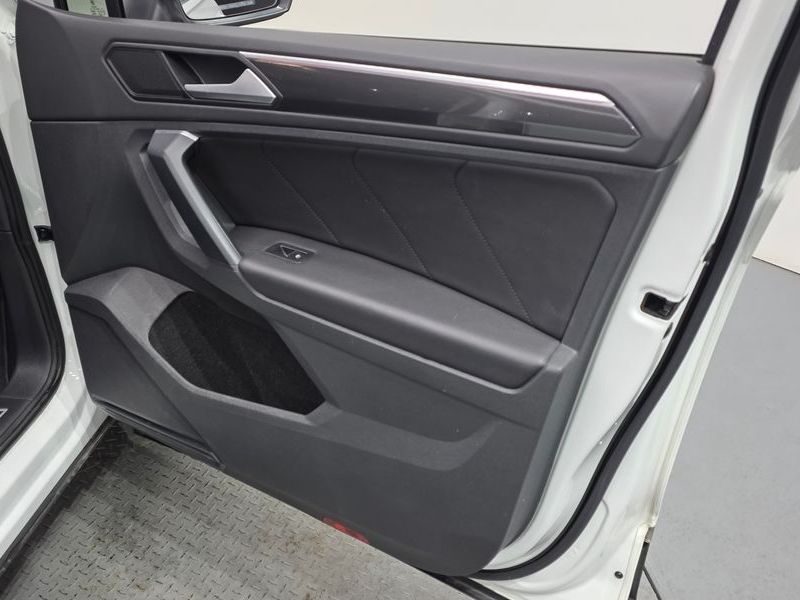 2022 Volkswagen Tiguan 2.0 TDI Prestige photo 20
