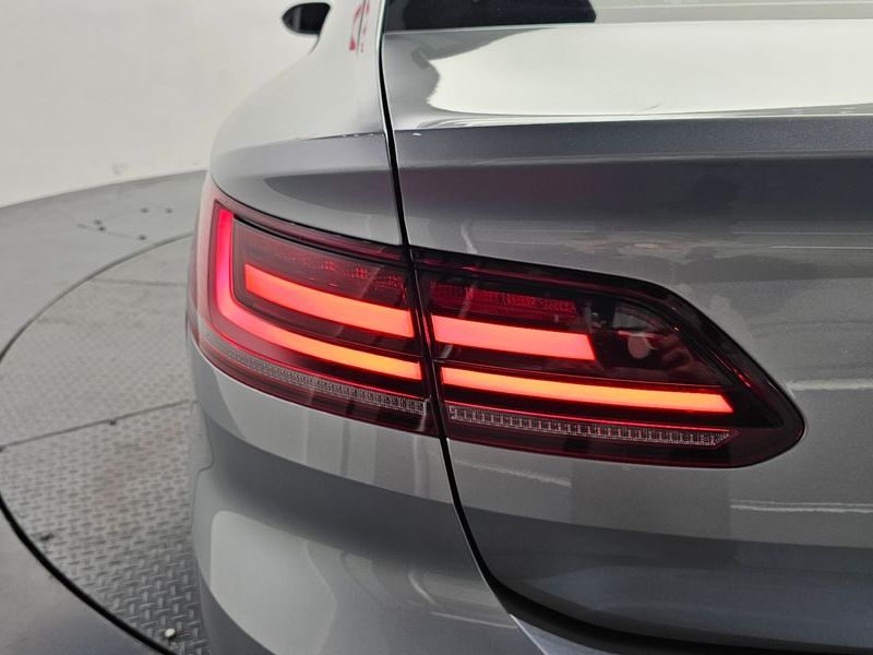 2020 Volkswagen Arteon 2.0 TDI Prestige photo 23