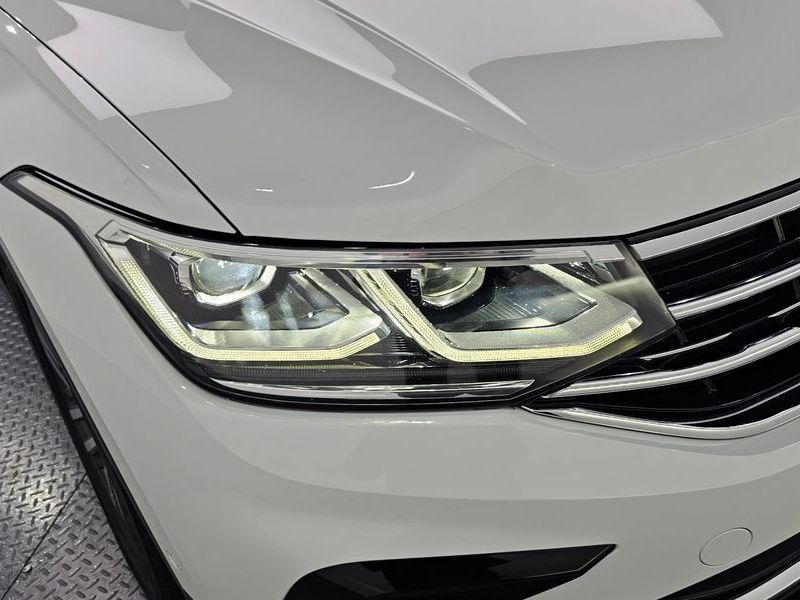 2022 Volkswagen Tiguan 2.0 TDI Prestige photo 22