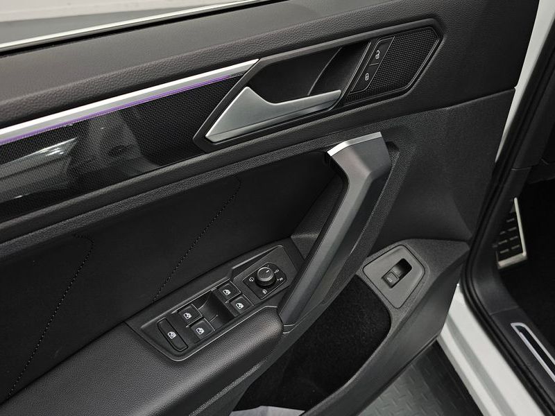 2022 Volkswagen Tiguan 2.0 TDI Prestige photo 24