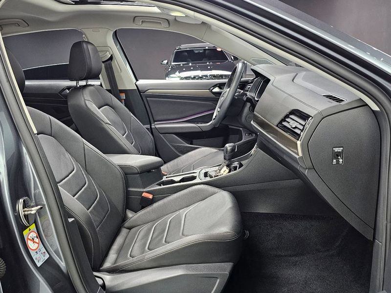 2021 Volkswagen Jetta 1.4 TSI Prestige photo 12