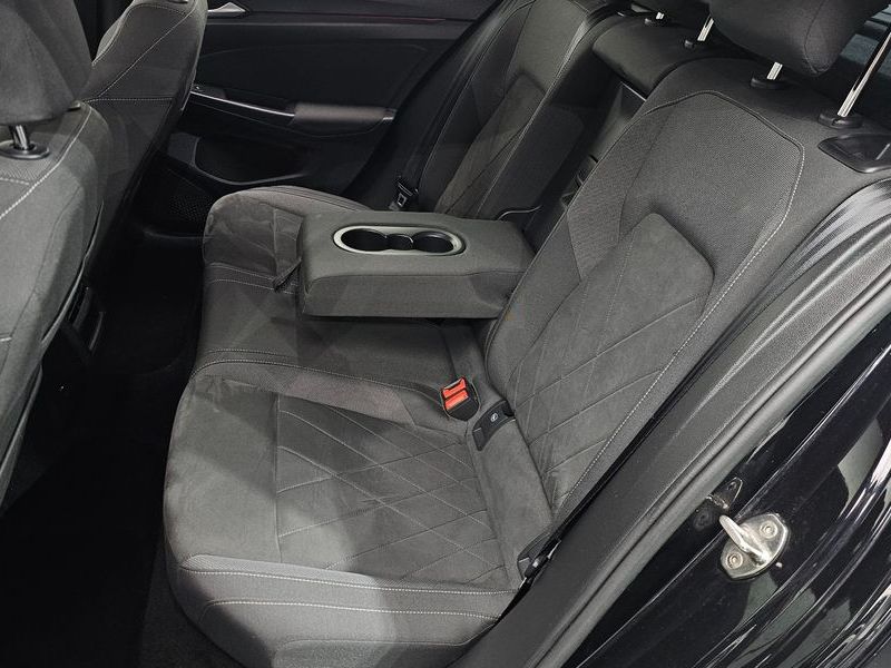 2022 Volkswagen Golf 2.0 TDI Prestige photo 11