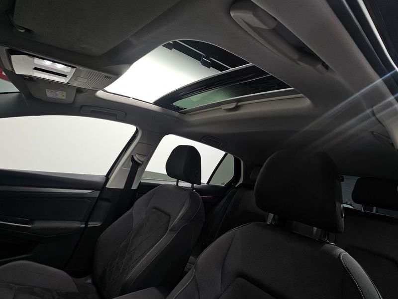 2022 Volkswagen Golf 2.0 TDI Prestige photo 18