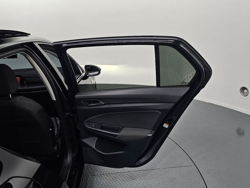 2022 Volkswagen Golf 2.0 TDI Prestige photo 25