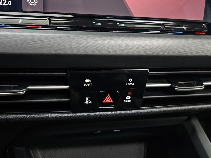 2022 Volkswagen Golf 2.0 TDI Prestige photo 30