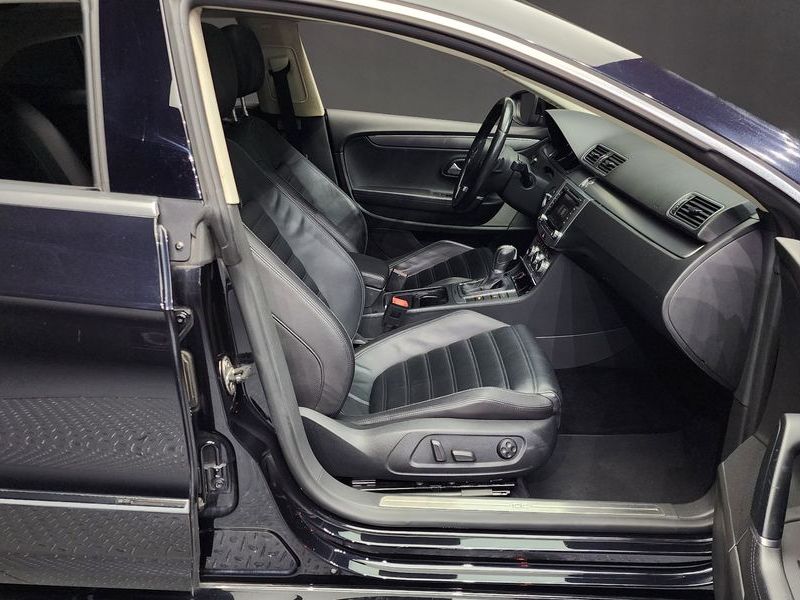 2015 Volkswagen New CC 2.0 TDI BlueMotion 4MOTION photo 11