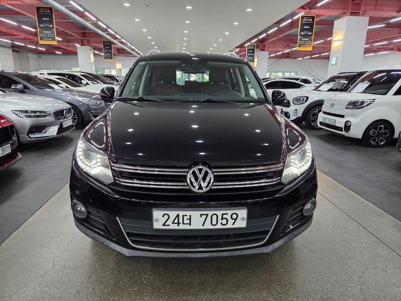 2014 Volkswagen Tiguan 2.0 TDI Comfort 5N photo 1
