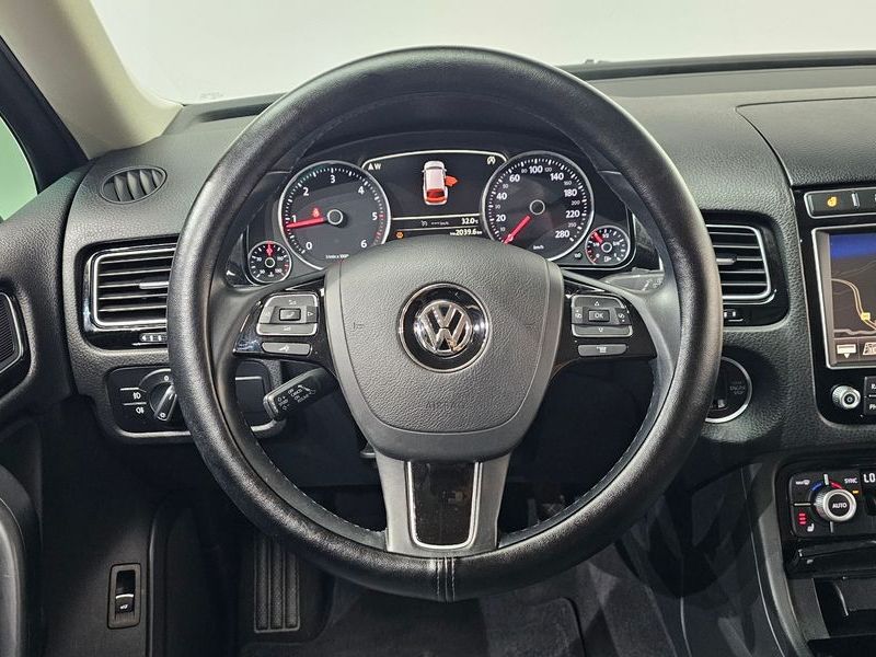 2016 Volkswagen Touareg V6 3.0 TDI Bluemotion 7P5 photo 12