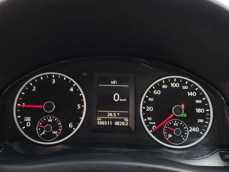 2012 Volkswagen Tiguan 2.0 TDI Premium 5N photo 8