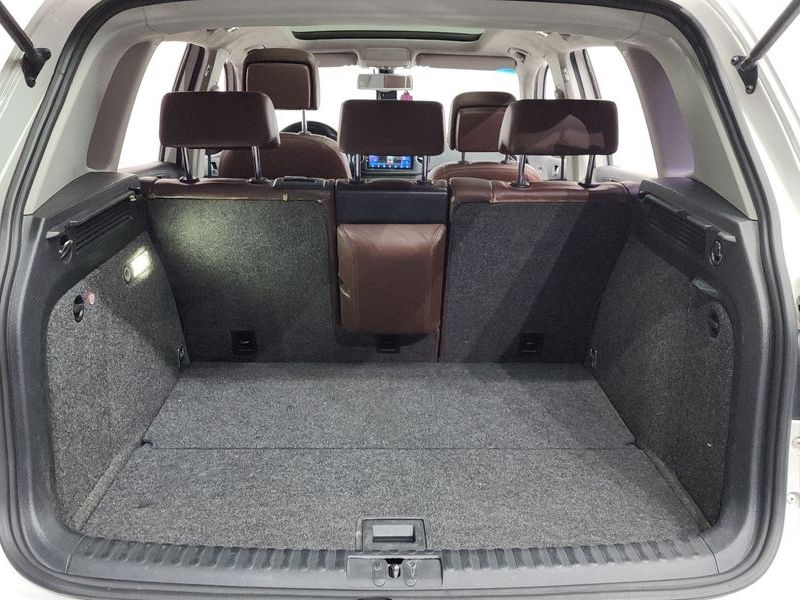 2012 Volkswagen Tiguan 2.0 TDI Premium 5N photo 17