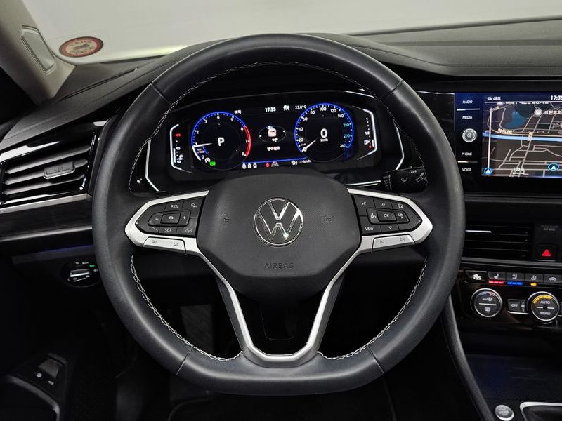2023 Volkswagen Jetta 1.5 TSI Prestige photo 13