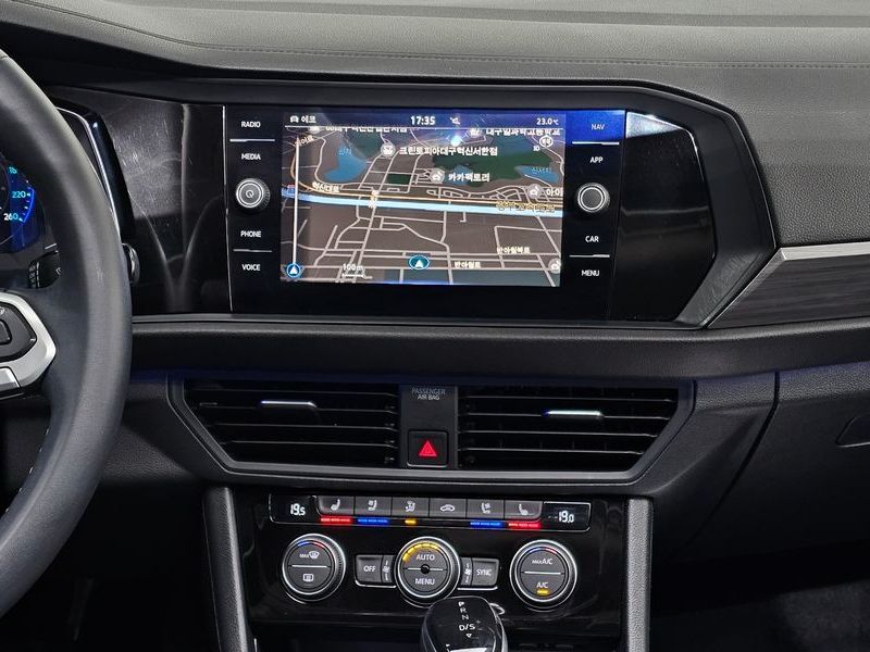 2023 Volkswagen Jetta 1.5 TSI Prestige photo 17