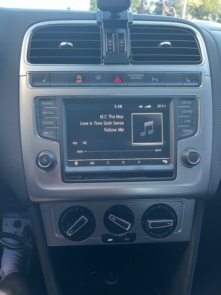 2015 Volkswagen Polo 1.4 TDI R-Line 5th photo 10