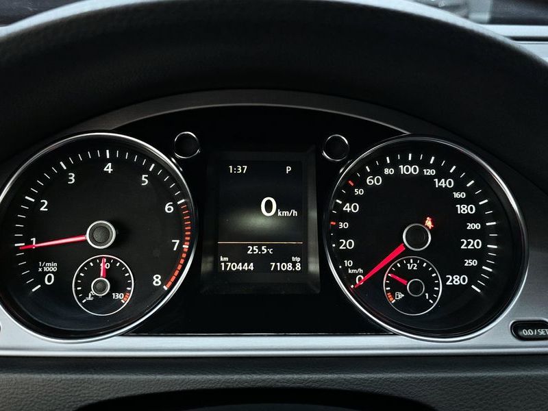 2016 Volkswagen New CC 2.0 TSI photo 8