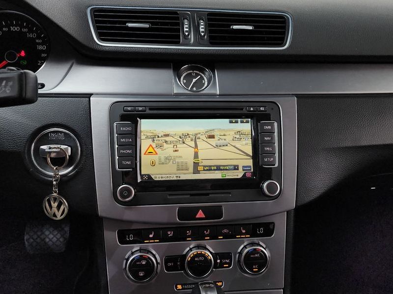2013 Volkswagen New CC 2.0 TSI photo 12