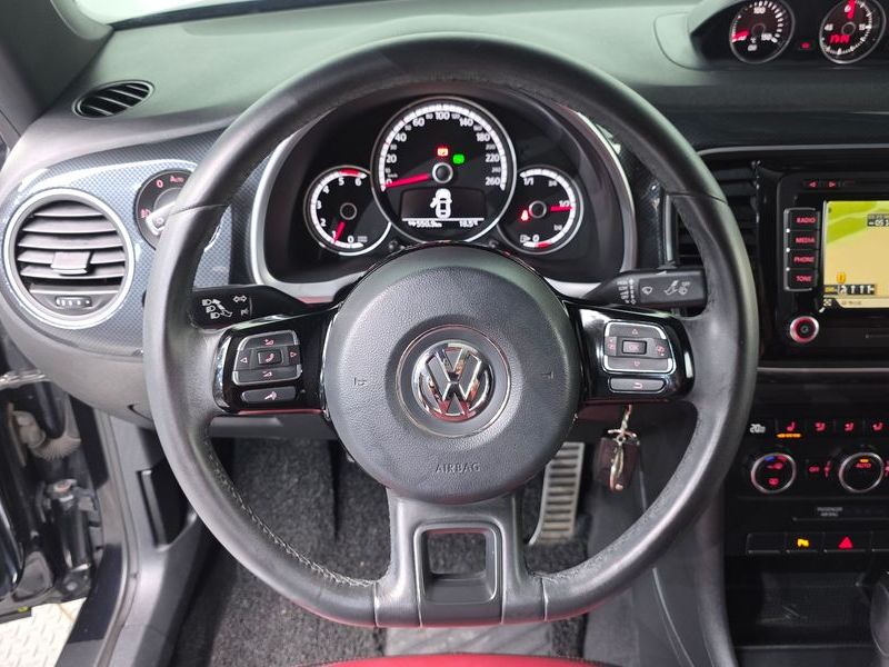 2014 Volkswagen Beetle 2.0 TDI Premium 3rd photo 15