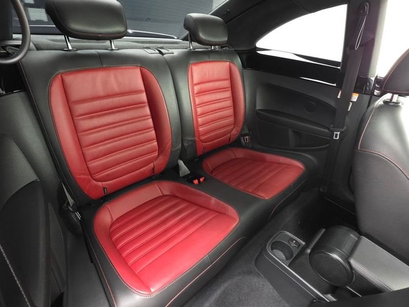 2014 Volkswagen Beetle 2.0 TDI Premium 3rd photo 19