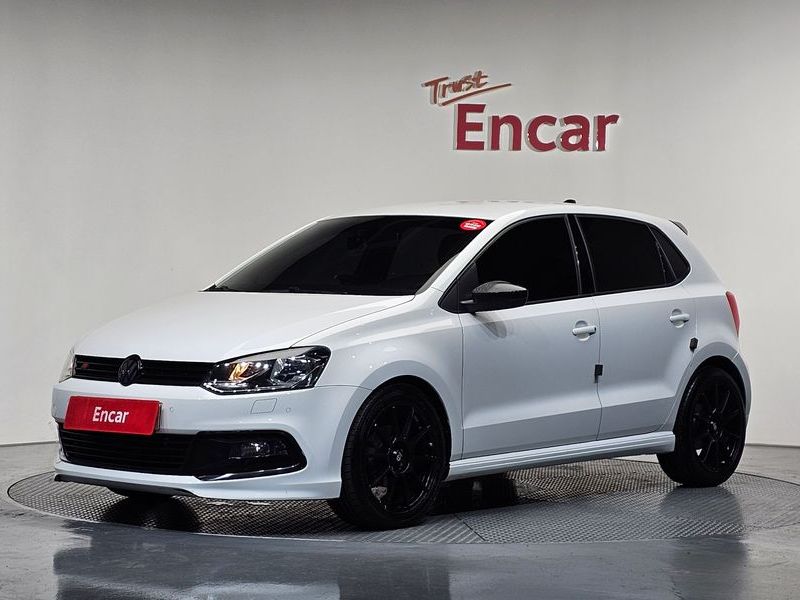 2015 Volkswagen Polo 1.4 TDI R-Line 5th photo 1