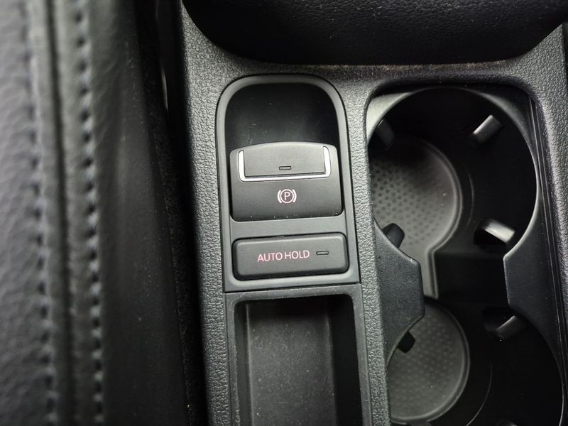 2014 Volkswagen Tiguan 2.0 TDI Comfort 5N photo 18