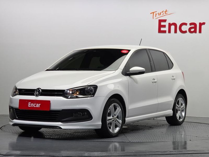 2014 Volkswagen Polo 1.6 TDI R-Line 5th photo 1