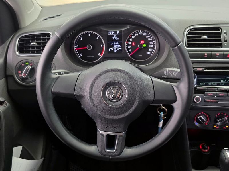2014 Volkswagen Polo 1.6 TDI R-Line 5th photo 13