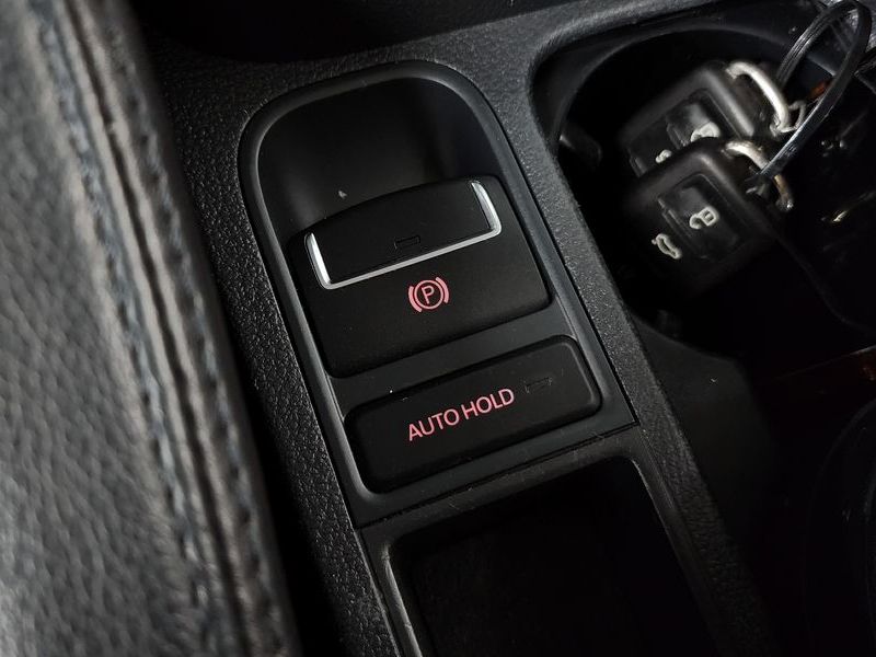 2013 Volkswagen Tiguan 2.0 TDI Premium 5N photo 12