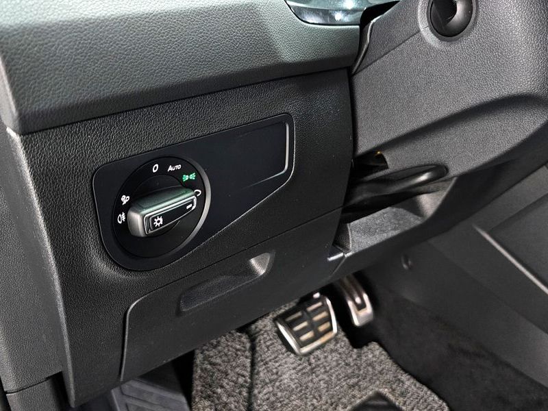 2023 Volkswagen Tiguan 2.0 TDI Premium photo 20