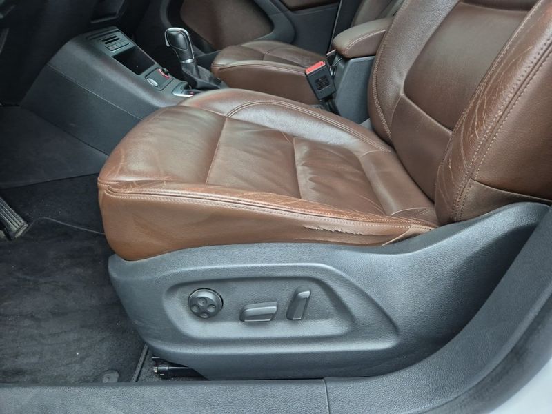 2016 Volkswagen Tiguan 2.0 TDI Comfort 5N photo 17