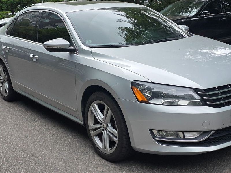 2015 Volkswagen Passat 2.0 TDI B7 photo 3