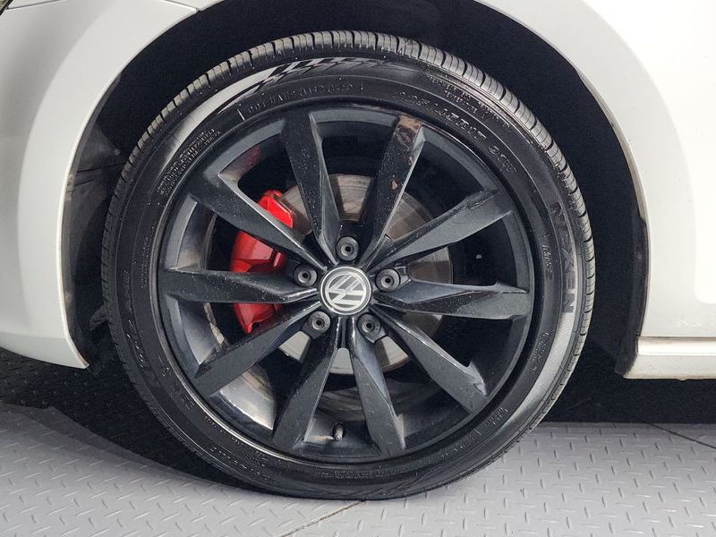 2015 Volkswagen Golf 2.0 TDI photo 5