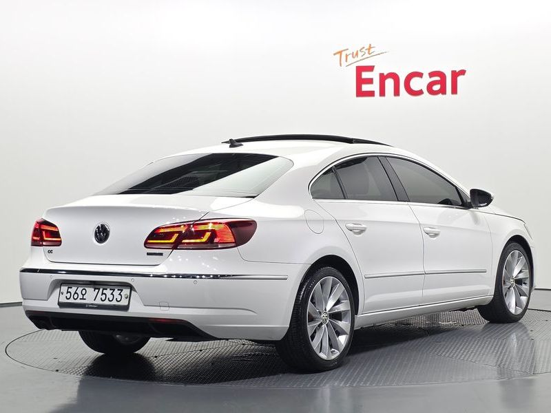 2014 Volkswagen New CC 2.0 TDI BlueMotion photo 2