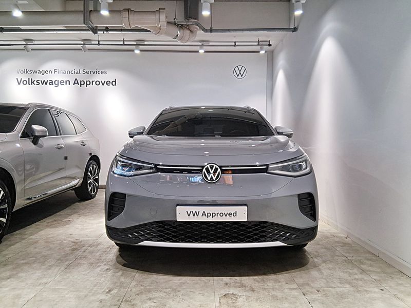 2024 Volkswagen ID.4 Pro photo 2