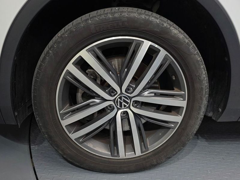 2023 Volkswagen Tiguan 2.0 TSI Prestige photo 5