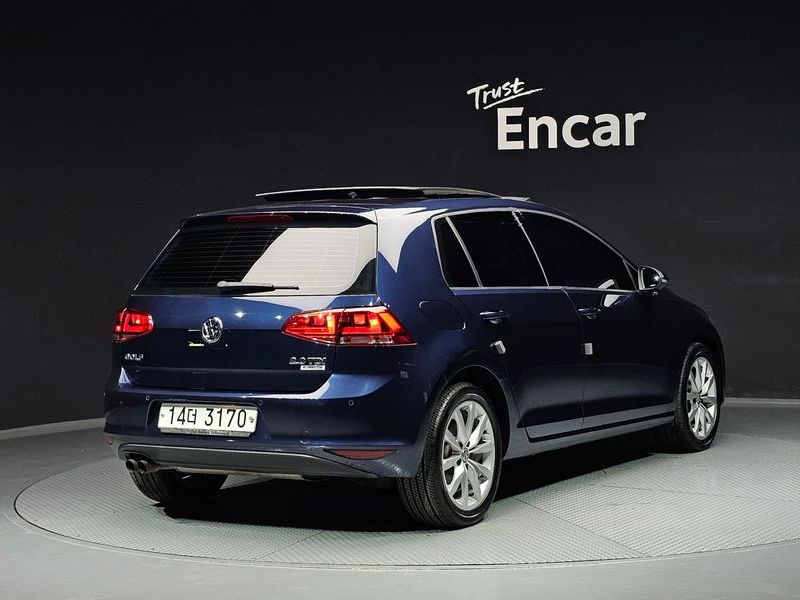 2015 Volkswagen Golf 2.0 TDI photo 2