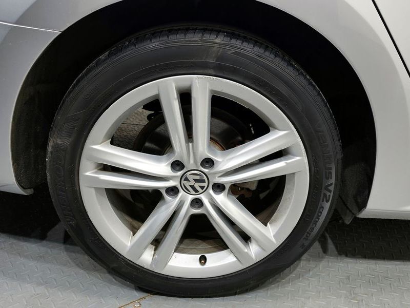 2015 Volkswagen Passat 2.0 TDI B7 photo 5