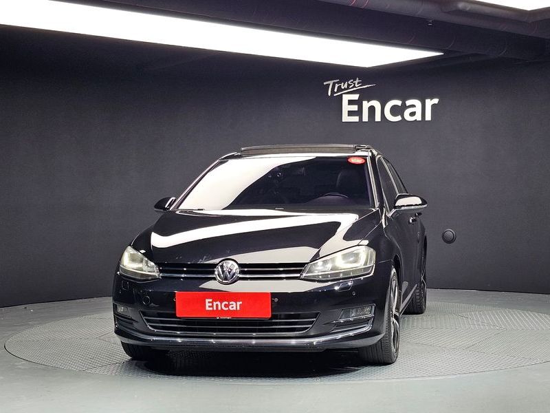 2015 Volkswagen Golf 2.0 TDI Premium photo 3