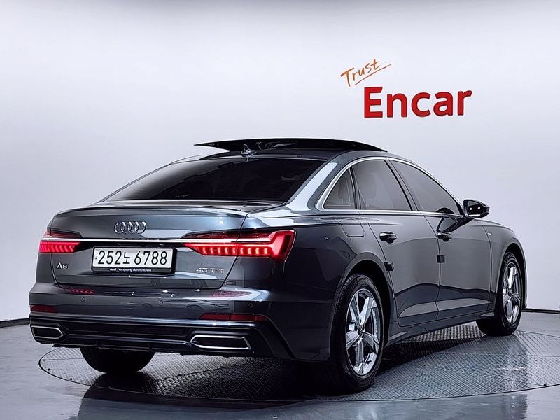 2021 Audi A6 40 TDI photo 2