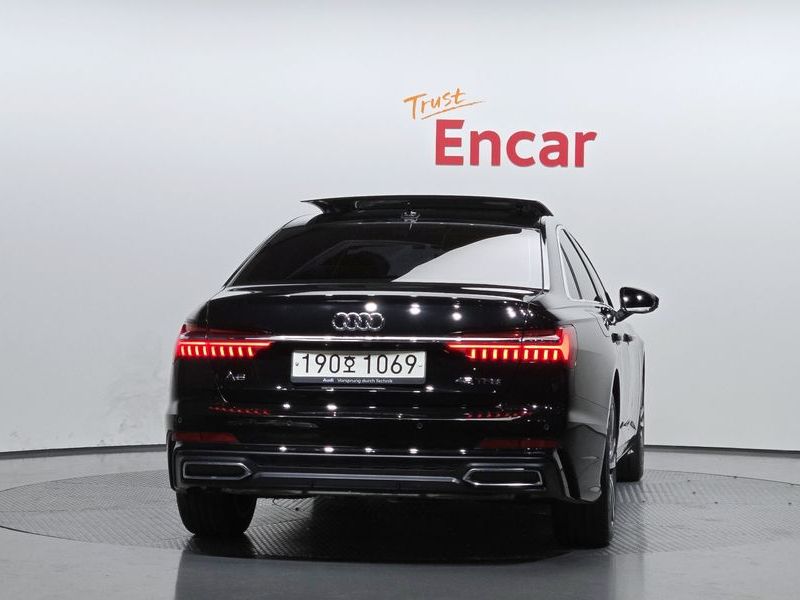 2021 Audi A6 45 TFSI Premium photo 4
