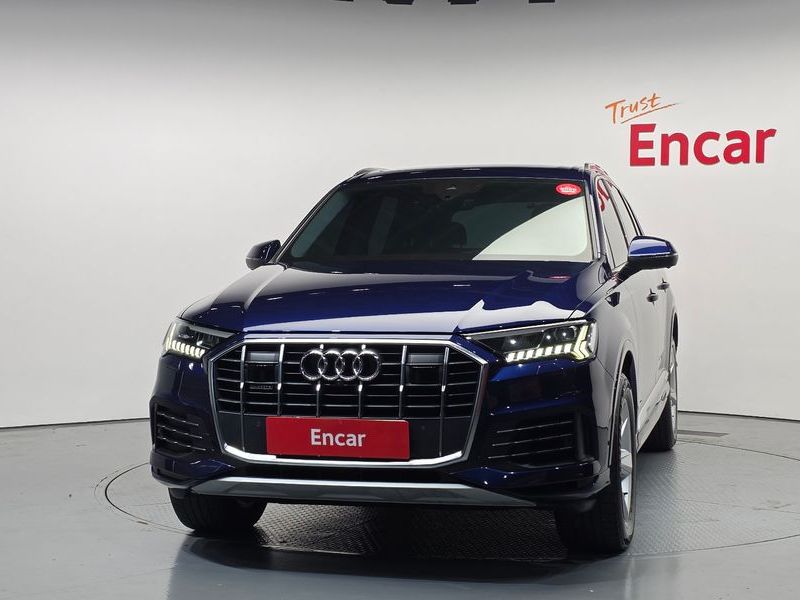 2020 Audi Q7 45 TDI Quattro photo 3
