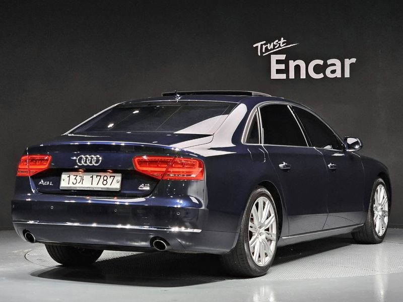 2012 Audi A8 4.2 FSI Quattro LWB D4 photo 2