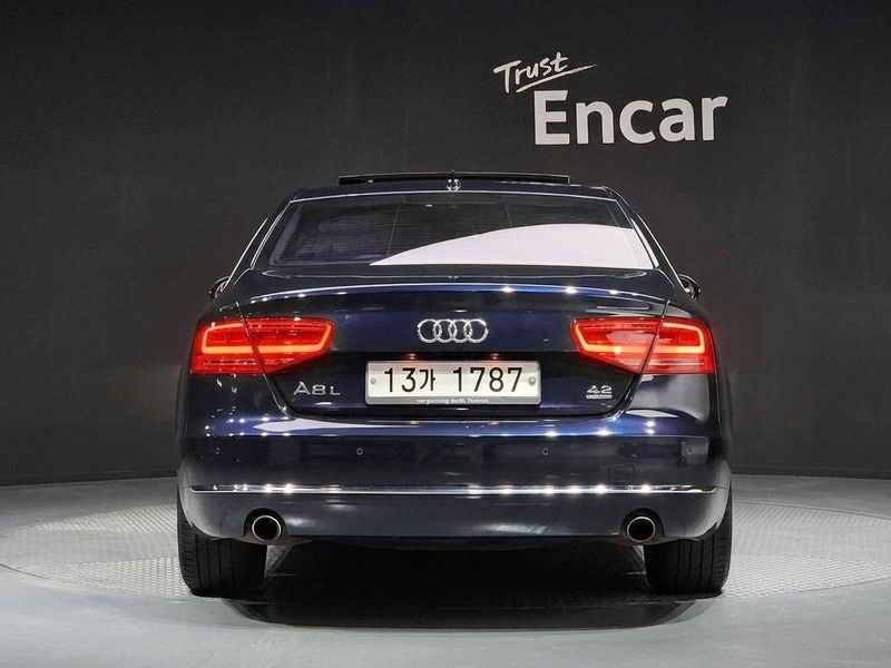 2012 Audi A8 4.2 FSI Quattro LWB D4 photo 4