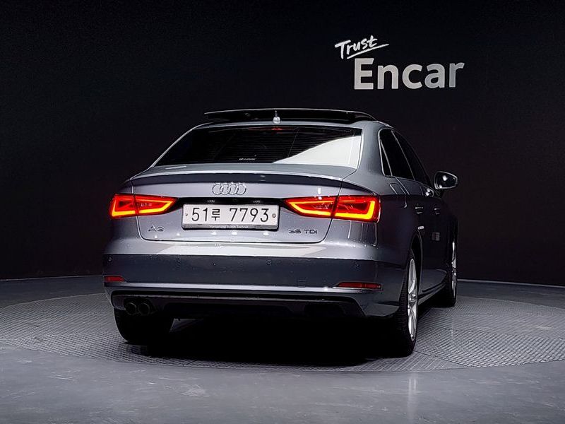 2015 Audi A3 35 TDI Dynamic 8V photo 4